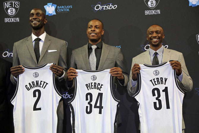 paul pierce nets #34 black jersey